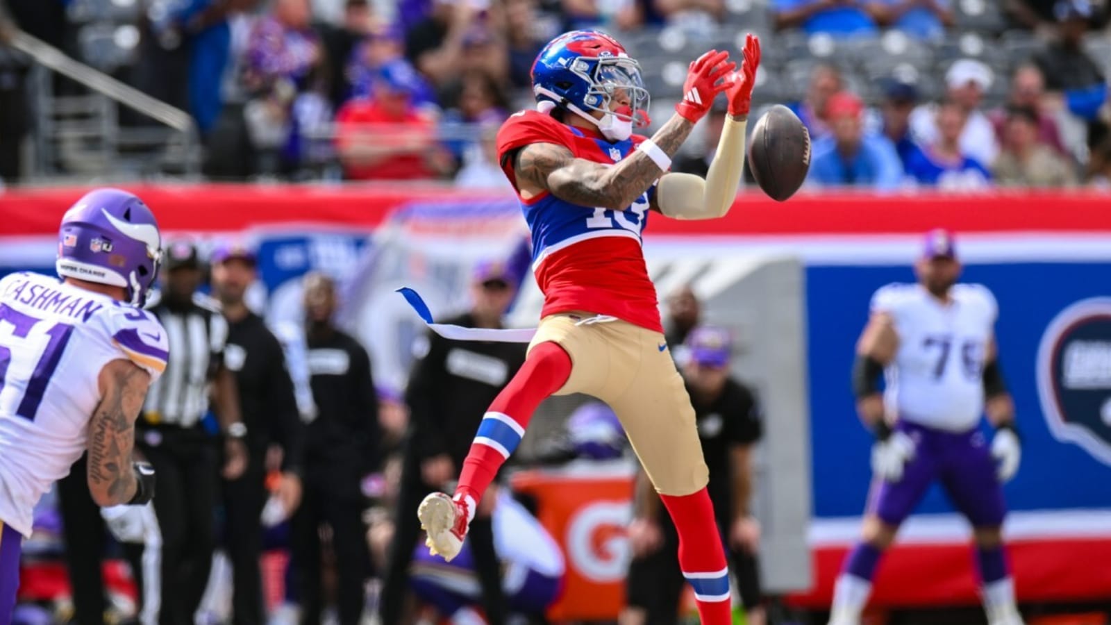 Giants Receiver Dealing With Injury at Minicamp