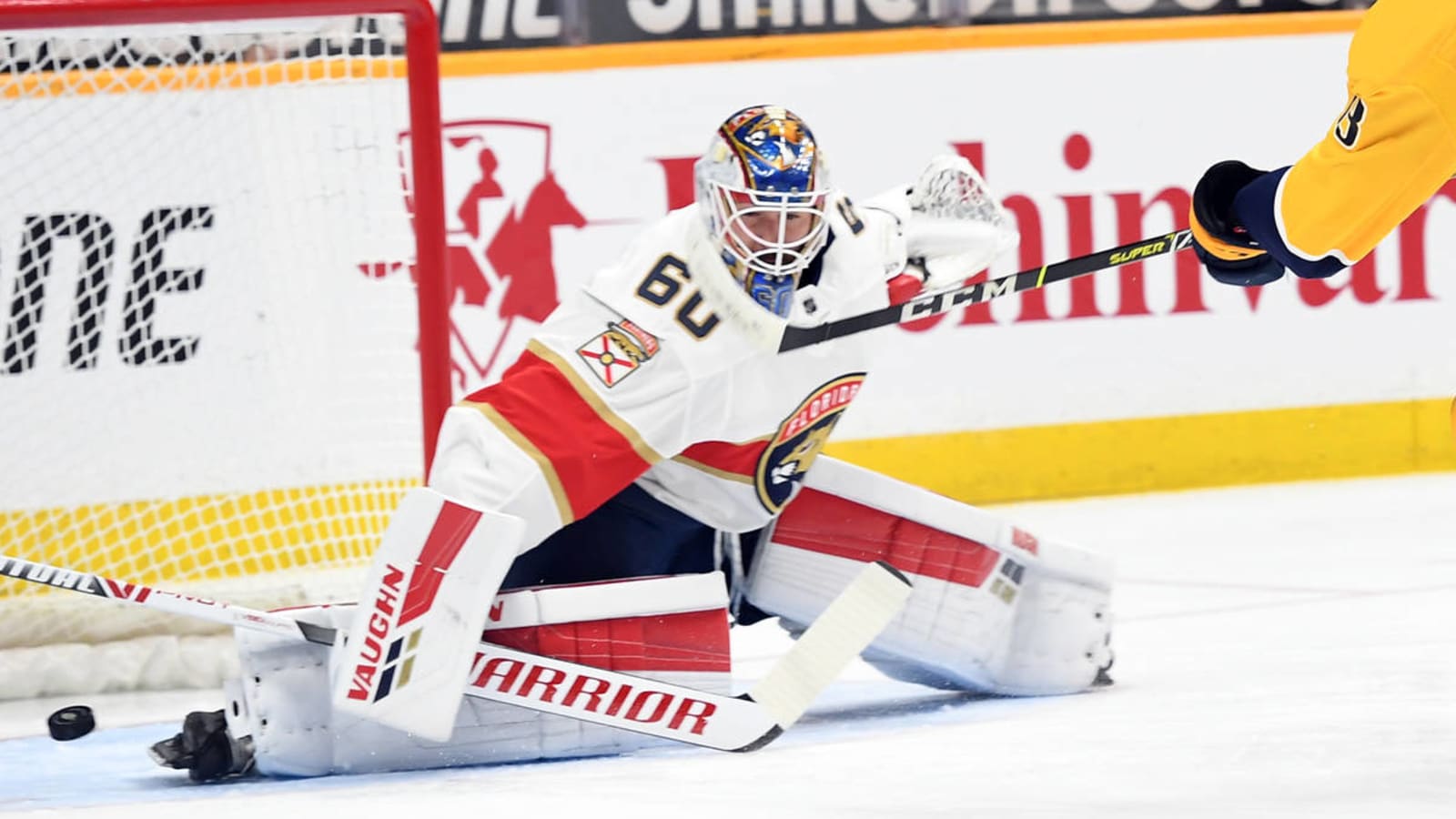 Kraken expected to select Panthers goaltender Chris Driedger in expansion draft