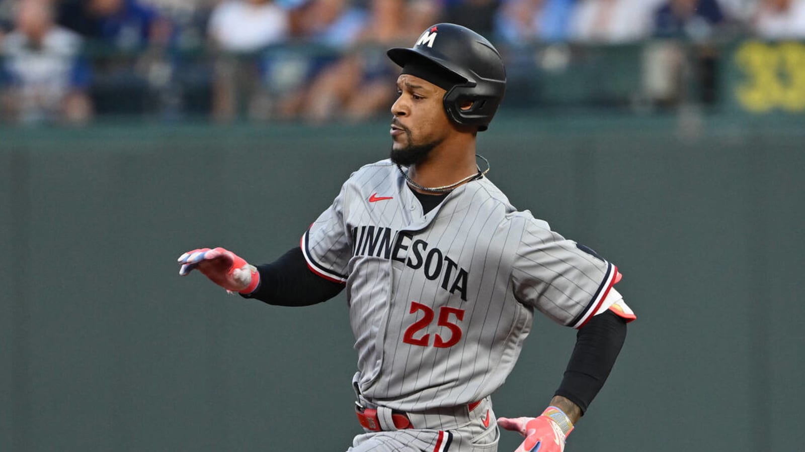 Once off injured list, Twins' Buxton could return to the outfield