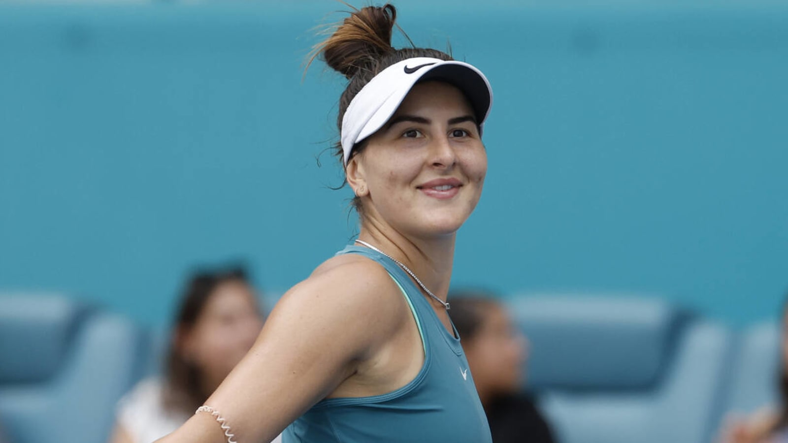 Andreescu Beats Kenin To Keep Marching On At Miami Open Yardbarker 