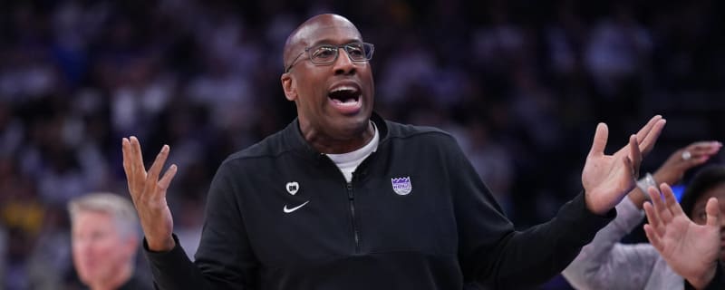 Insider drops report on Kings' extension talks with Mike Brown