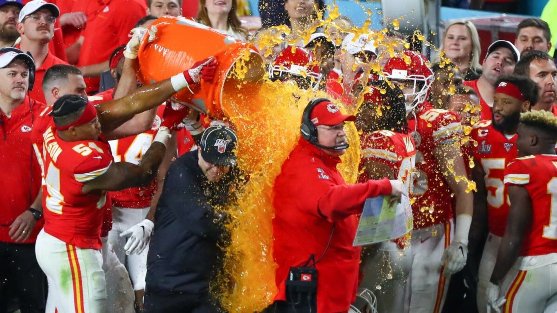 Super Bowl Gatorade color history: What has the color been each year, what  will the shower be in 2022? - DraftKings Network