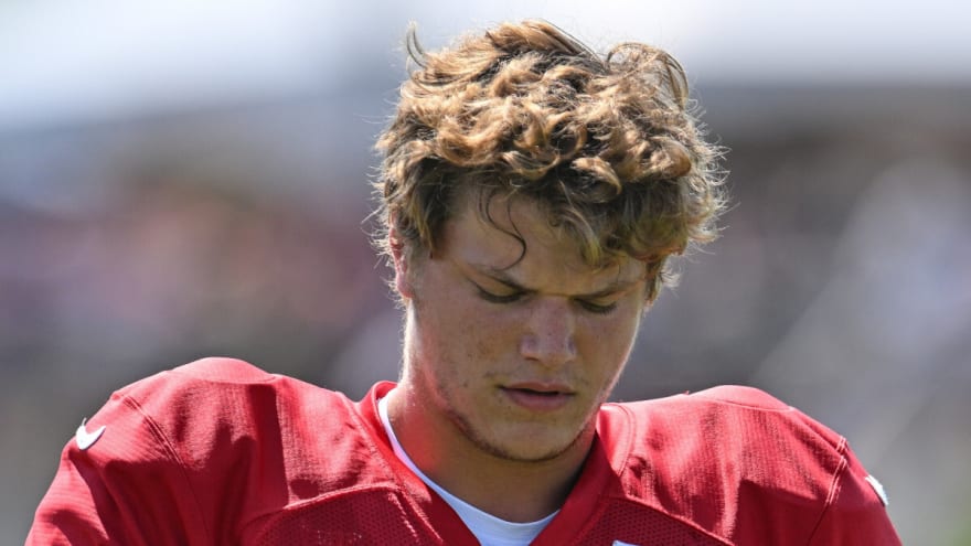 Vikings Offer Definitive Update on J.J. McCarthy&#39;s Status After Early Struggles