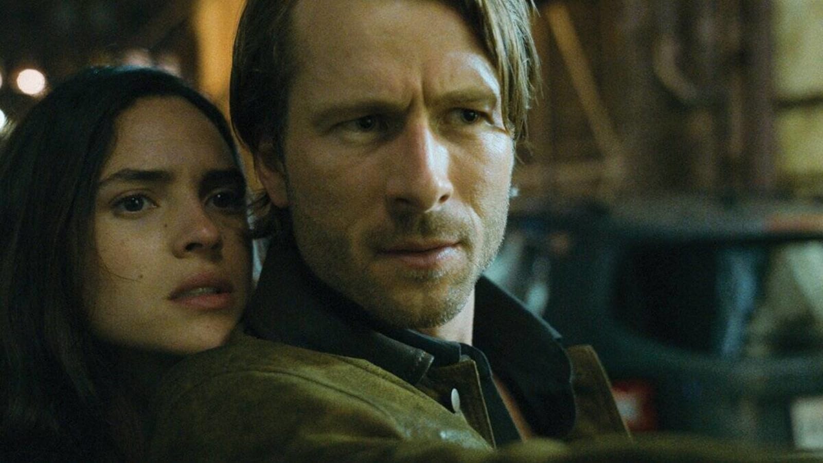 Watch the HIT MAN Trailer, Richard Linklater’s Film Starring Glen Powell