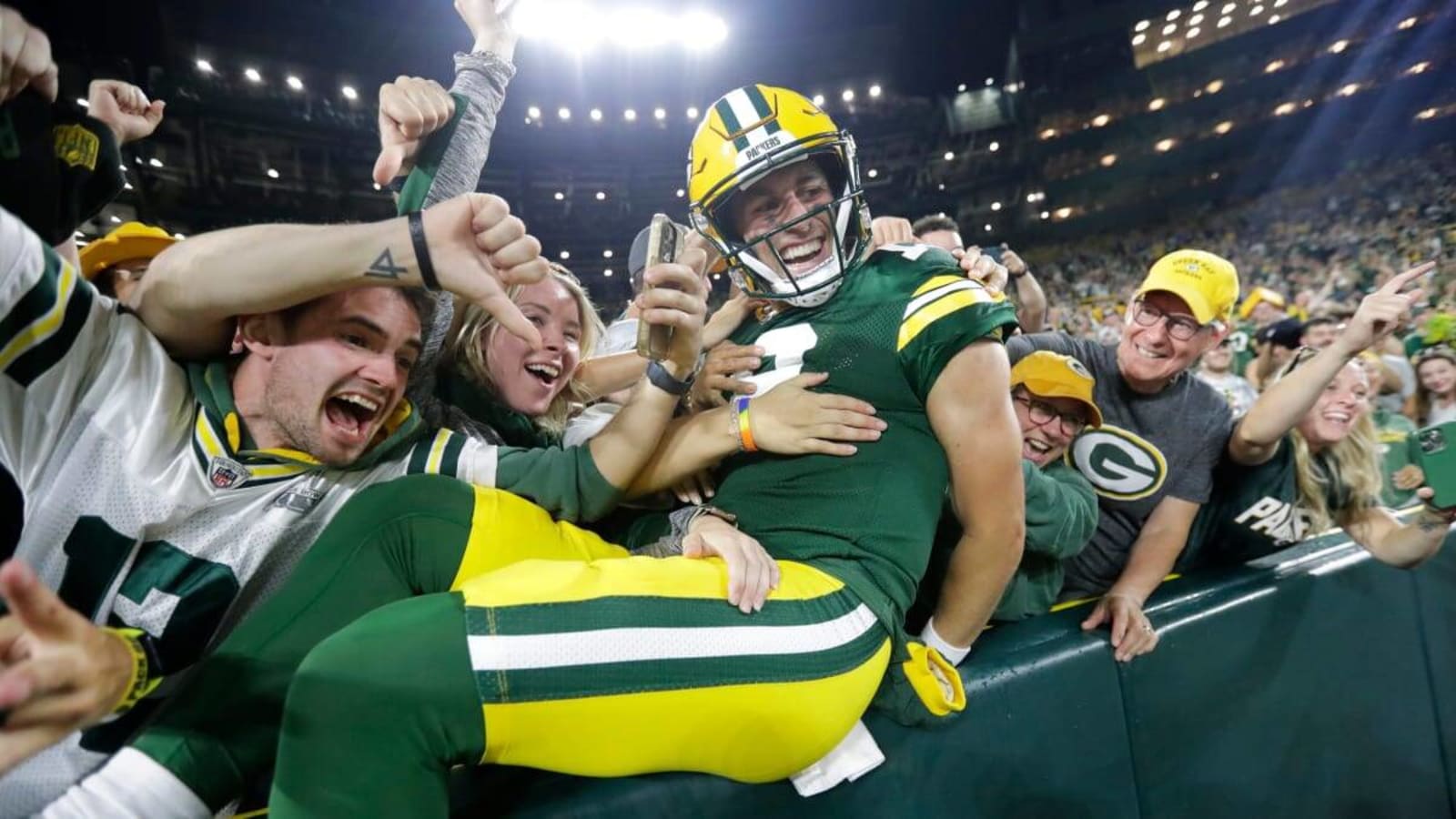 Packers Sign 13, Including Etling, ‘Freaks List’ Safety