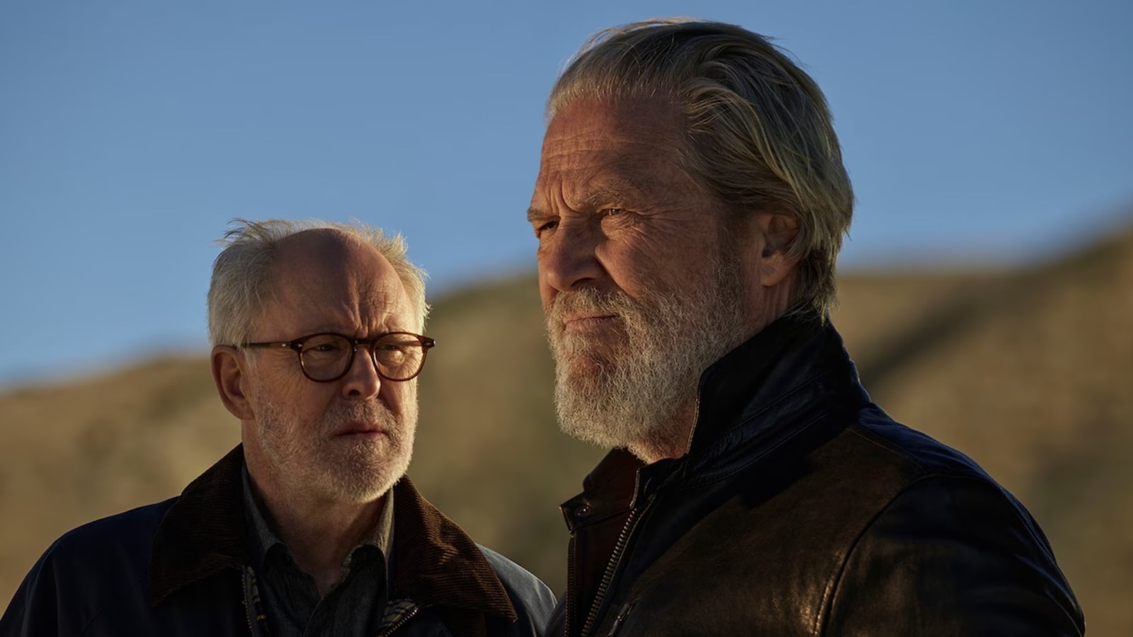 Jeff Bridges and John Lithgow from The Old Man