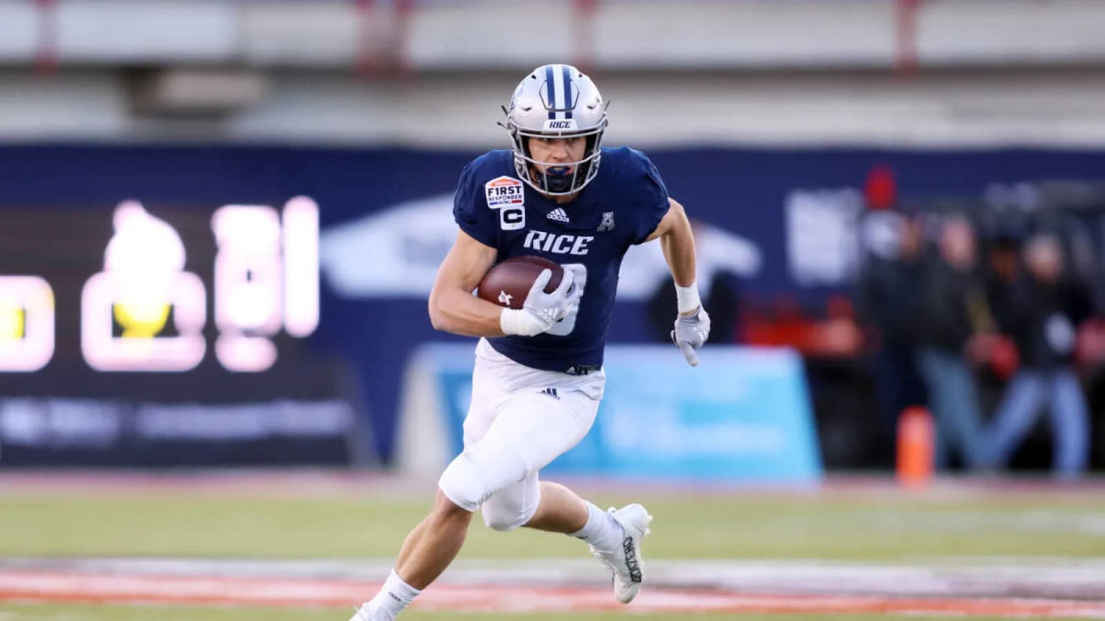 Luke McCaffrey Beats Brother&#39;s 40-Yard Dash