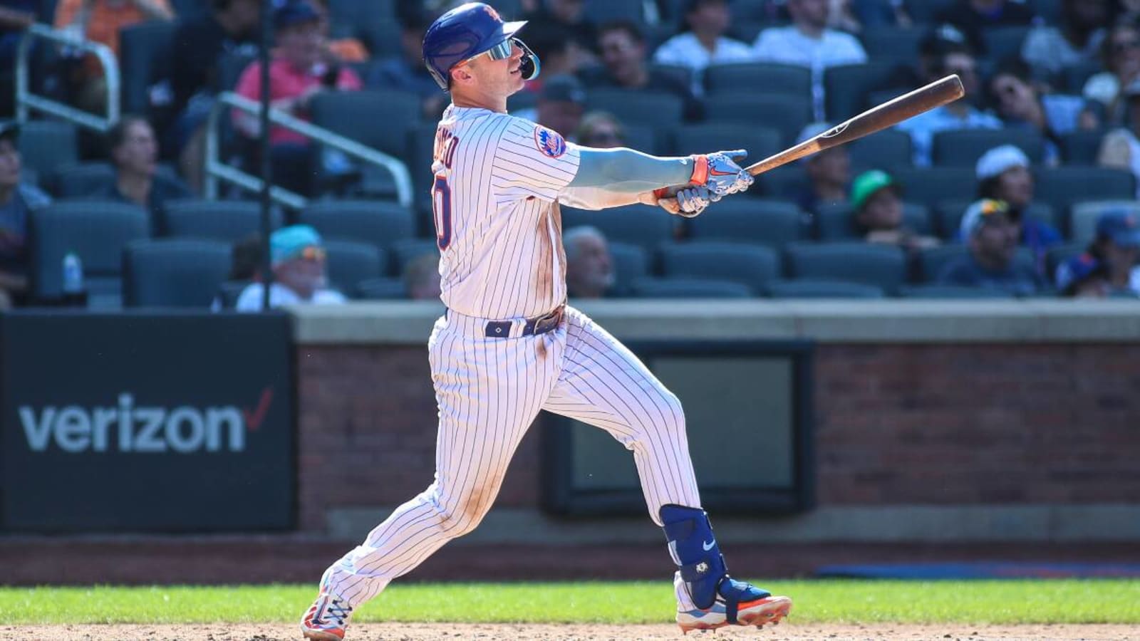 Blockbuster Mets Trade Would Send Slugger to Cubs