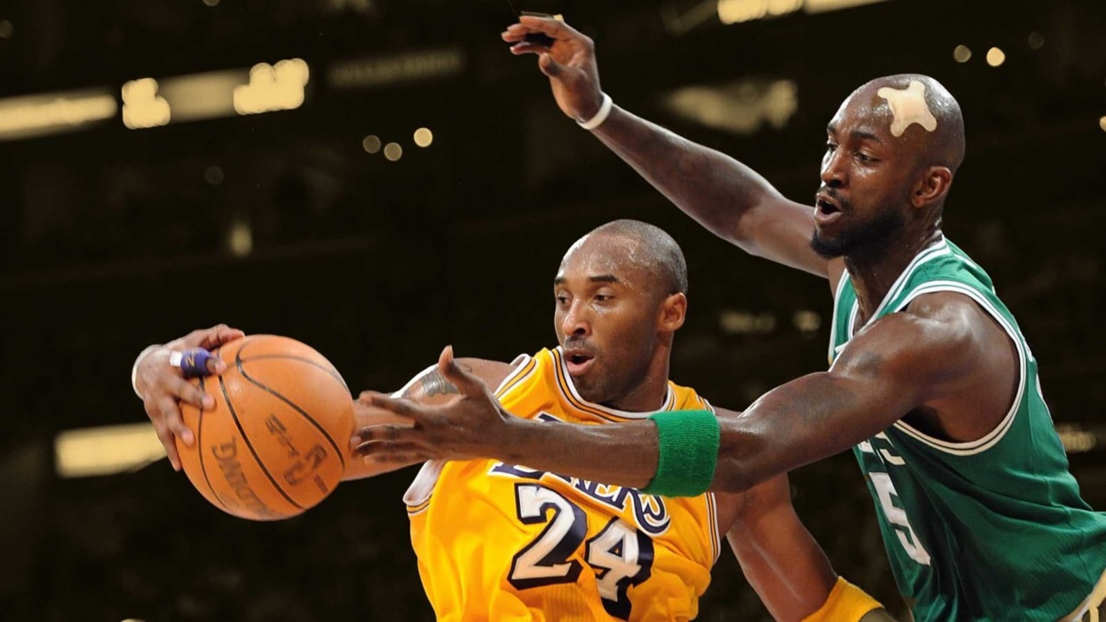 'I know Kevin Garnett was a great player, but he wasn&#39;t Kobe Bryant' - Jerry West on why he would never pick KG over KB