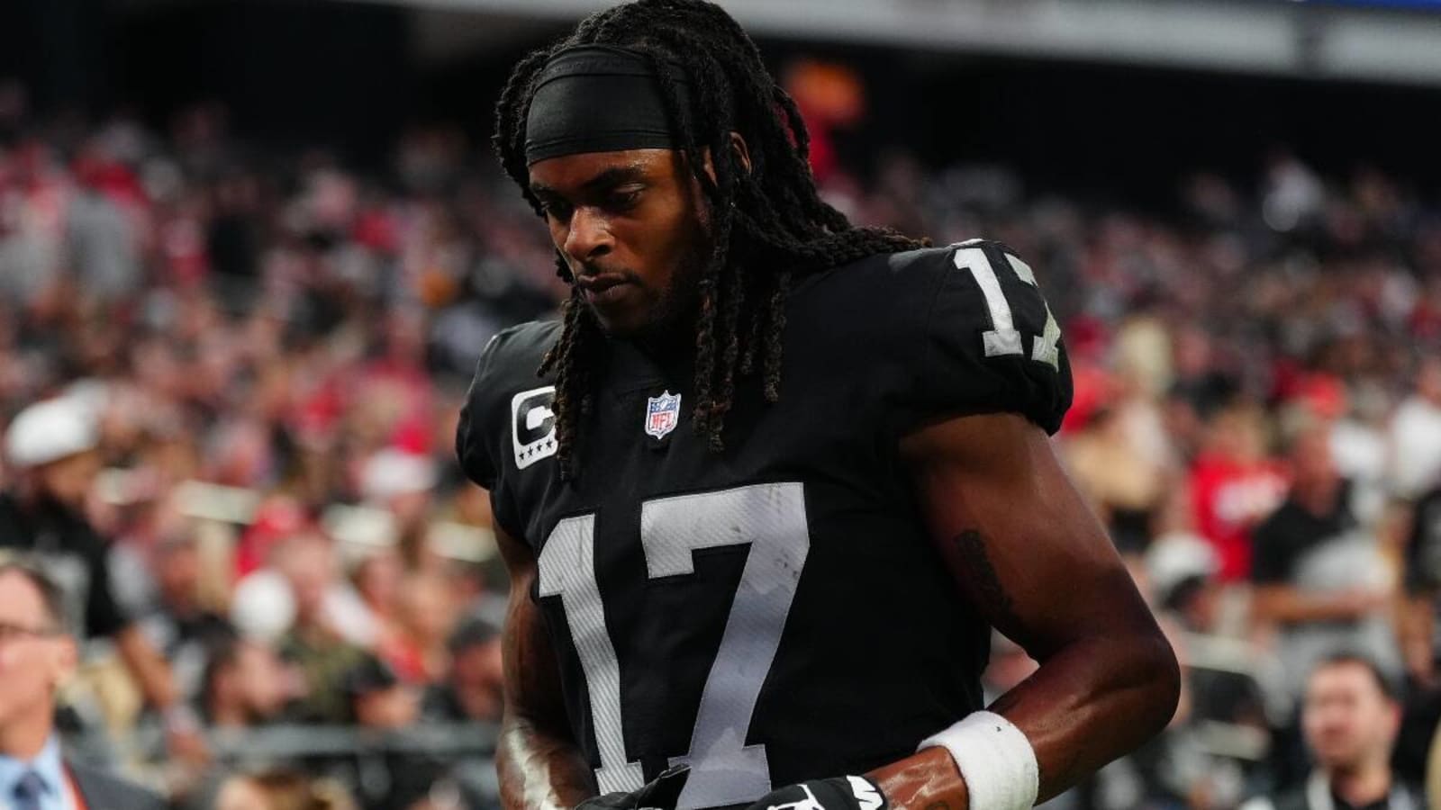 Davante Adams has doubts about Raiders’ vision for their offense