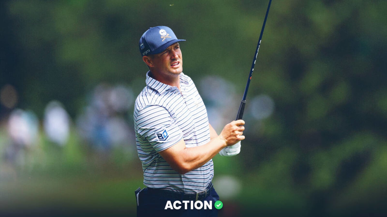 Bryson DeChambeau takes early Masters lead with 7-Under 65
