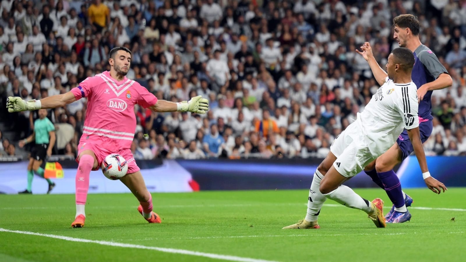 Aston Villa wants to hijack Arsenal’s move for Spanish star