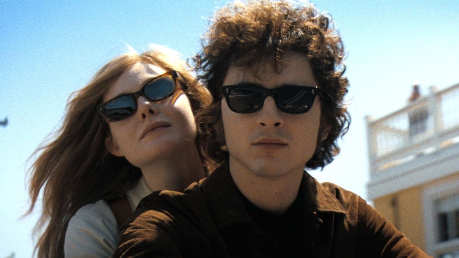 Bob Dylan’s Switch to Electric Causes Controversy in A COMPLETE UNKNOWN Trailer