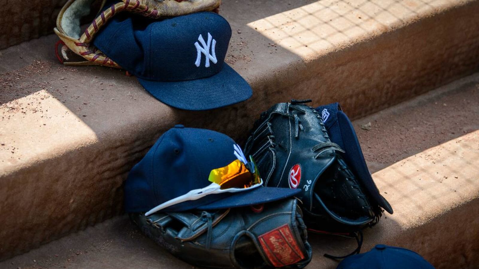 Ex-Yankees Slugger Reportedly Signs With Mexican League Club