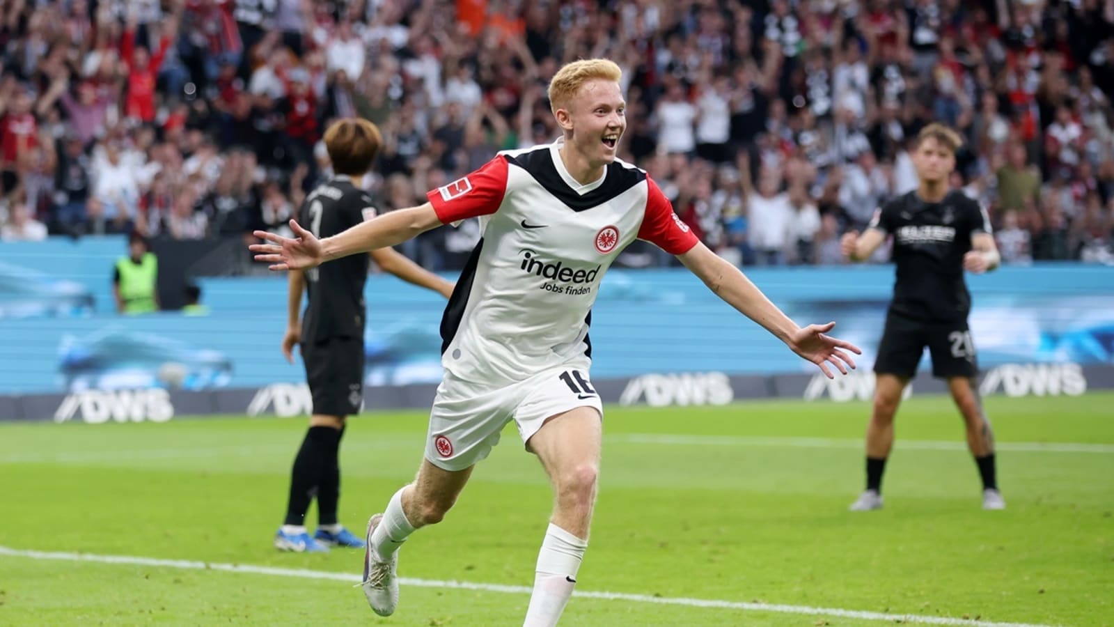 Club wants Arsenal to pay 60m euros for Swedish midfielder