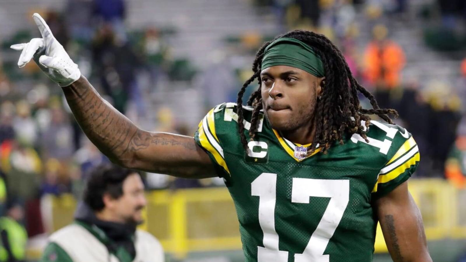 Packers Hand Out Davante Adams’ Old No. 17 Jersey