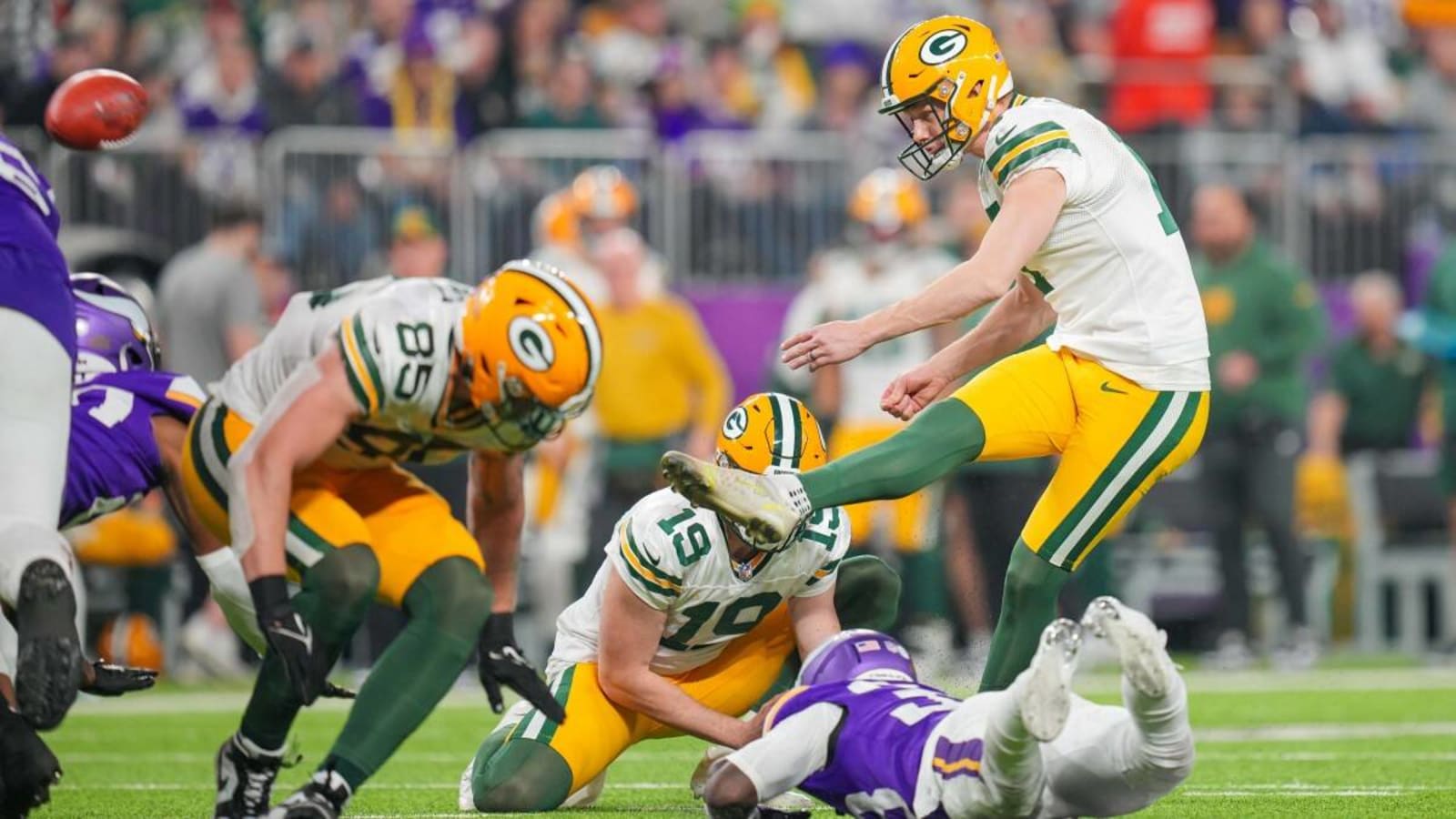 Packers Won’t Kick Carlson to Playoff Curb