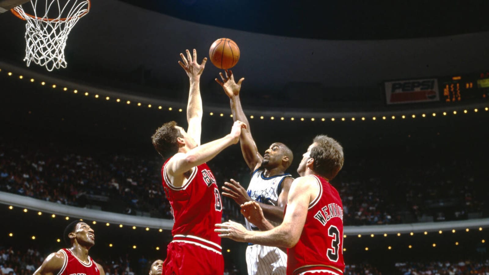 Bill Wennington says Scottie Pippen is his favorite teammate: “He was very accountable”