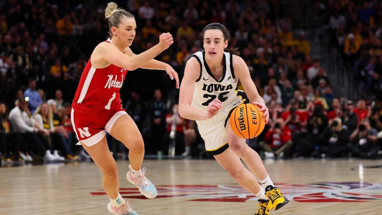 NCAAW title odds: Iowa surges as women’s college basketball wagering up a staggering amount