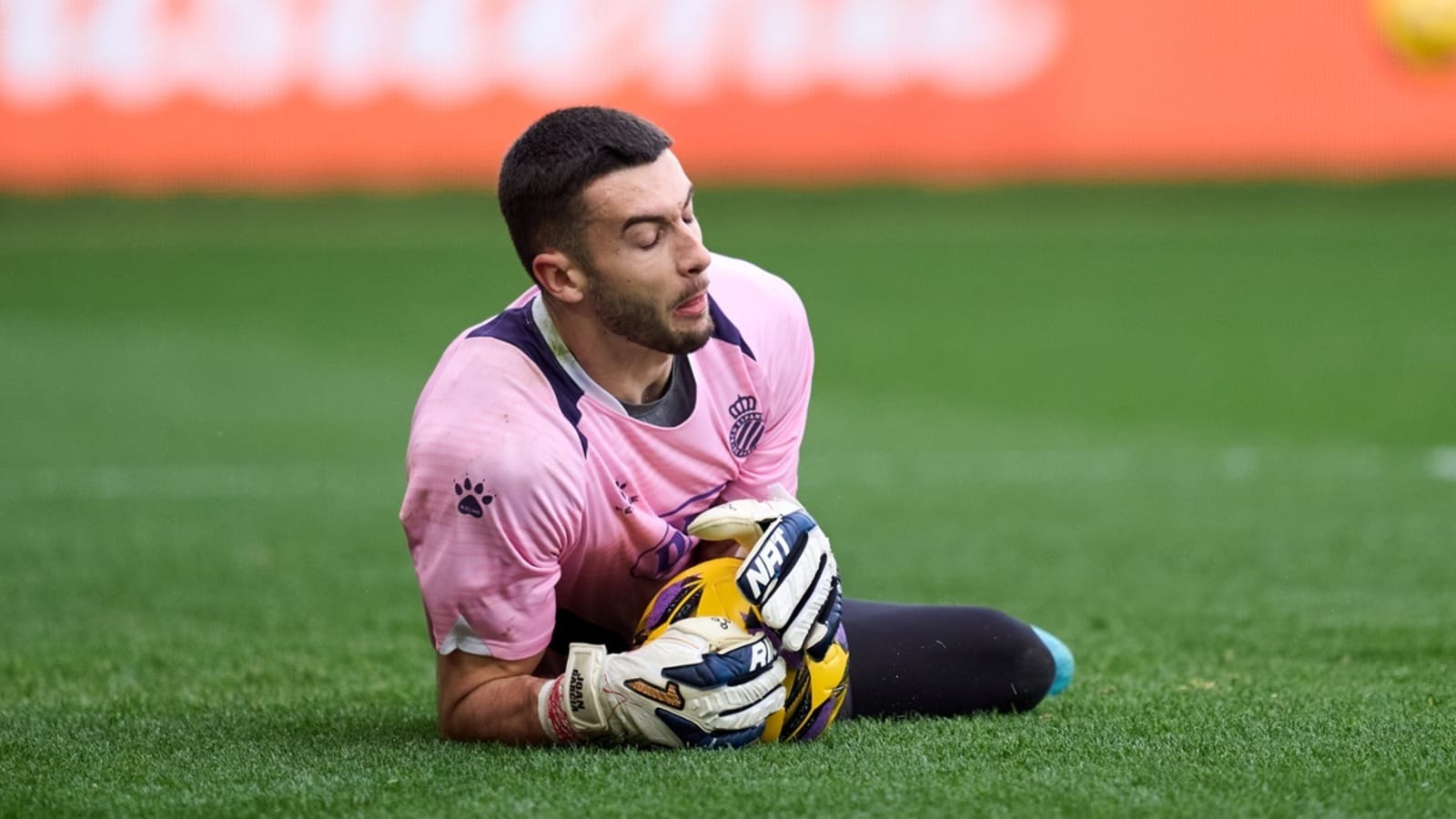 Blow for Arsenal as their target decides to accept another offer