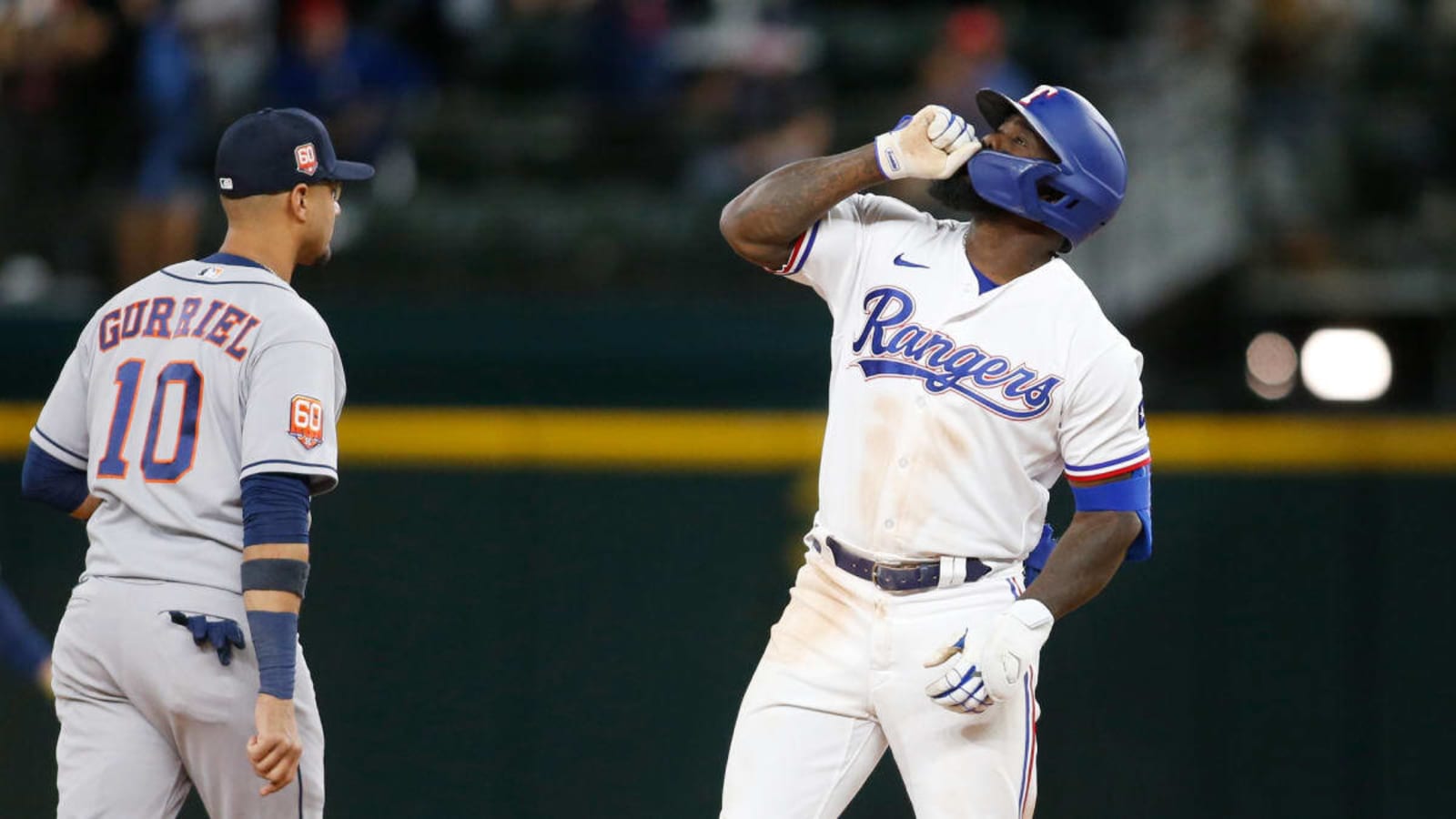 Rangers Adolis García Extends Hitting Streak