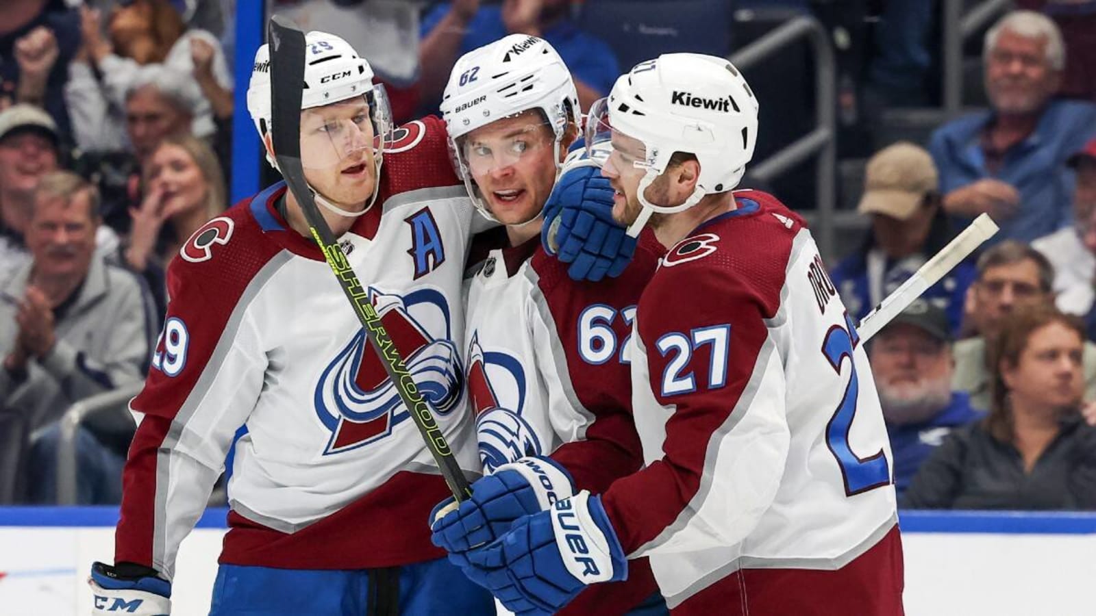 NHL odds, preview, prediction: Coyotes vs. Avalanche for Sunday, Feb. 18