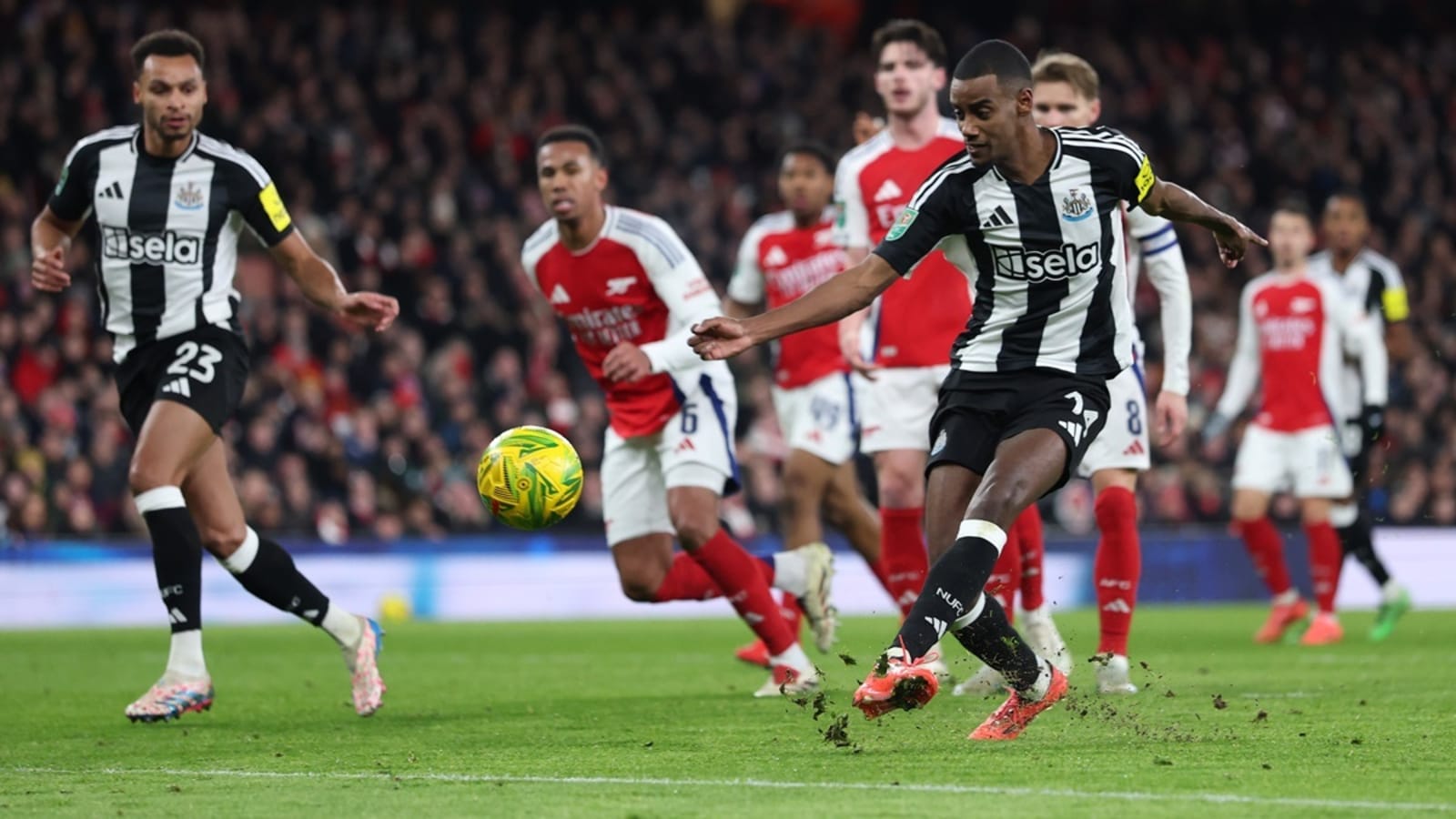 Secure Zubimendi, follow up with blockbuster striker deal, and the league could be Arsenal’s