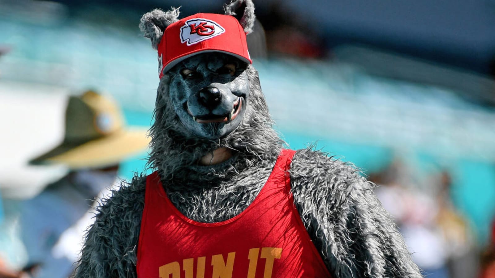 Drake to produce Amazon true-crime documentary on Chiefs superfan turned serial bank robber