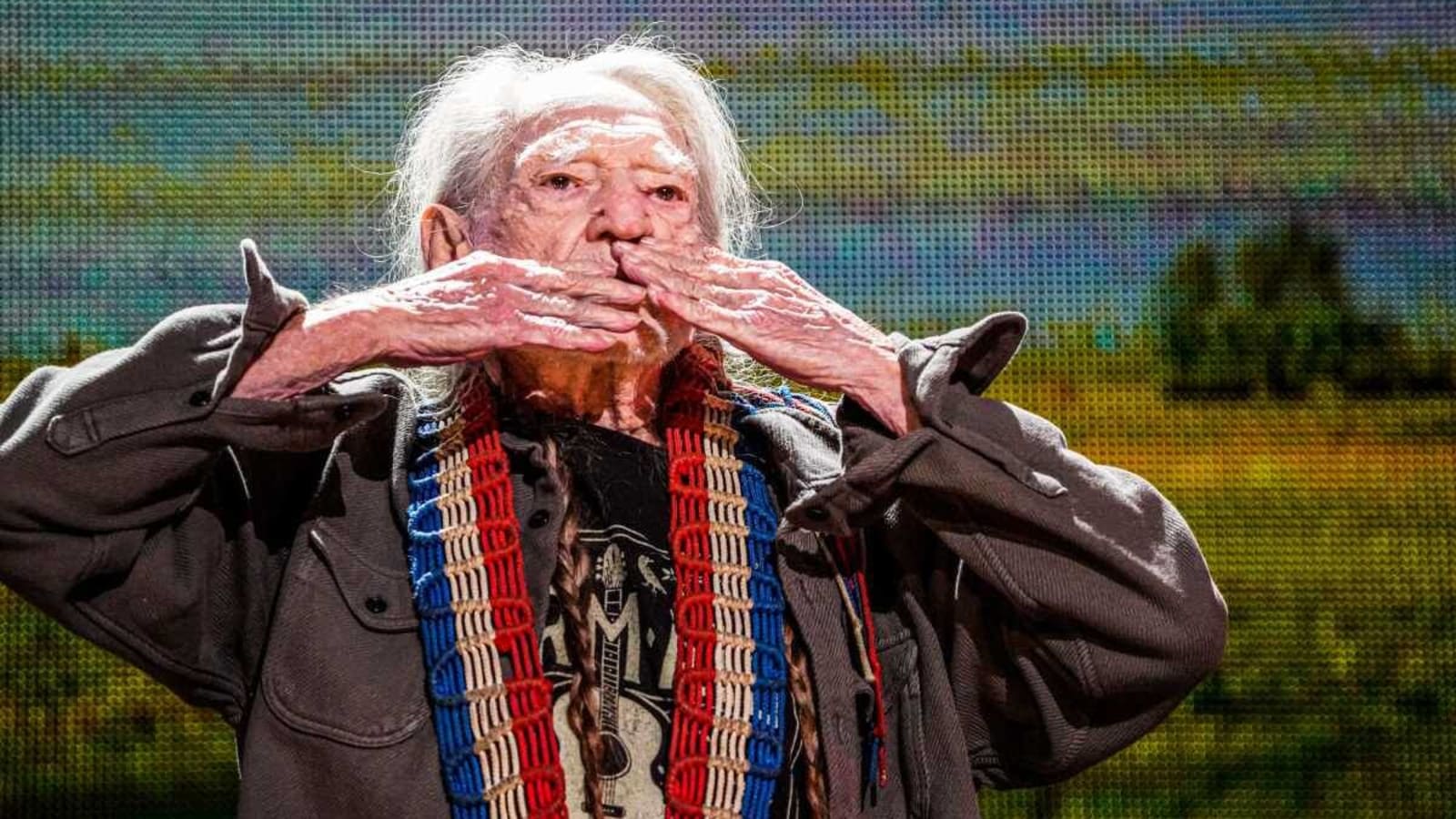 Country Music&#39;s Oldest Recording and Touring Artist Named