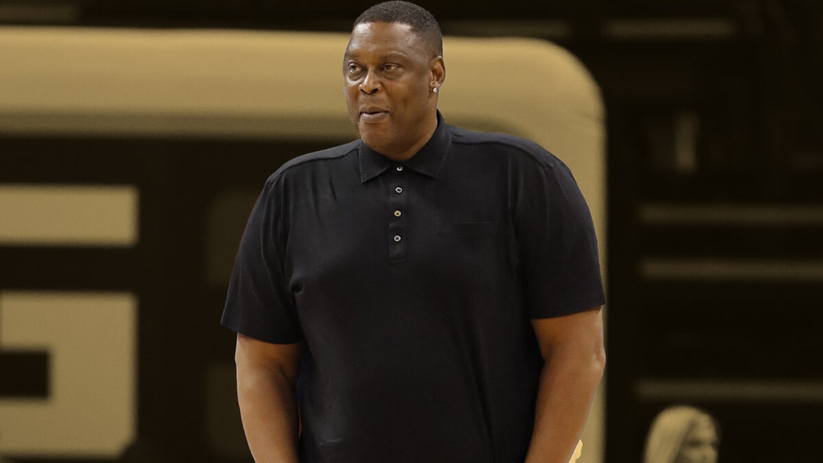 Rick Mahorn on playing in today&#39;s NBA: 'When you talk about the Emirates game for $500K, nobody would be standing'