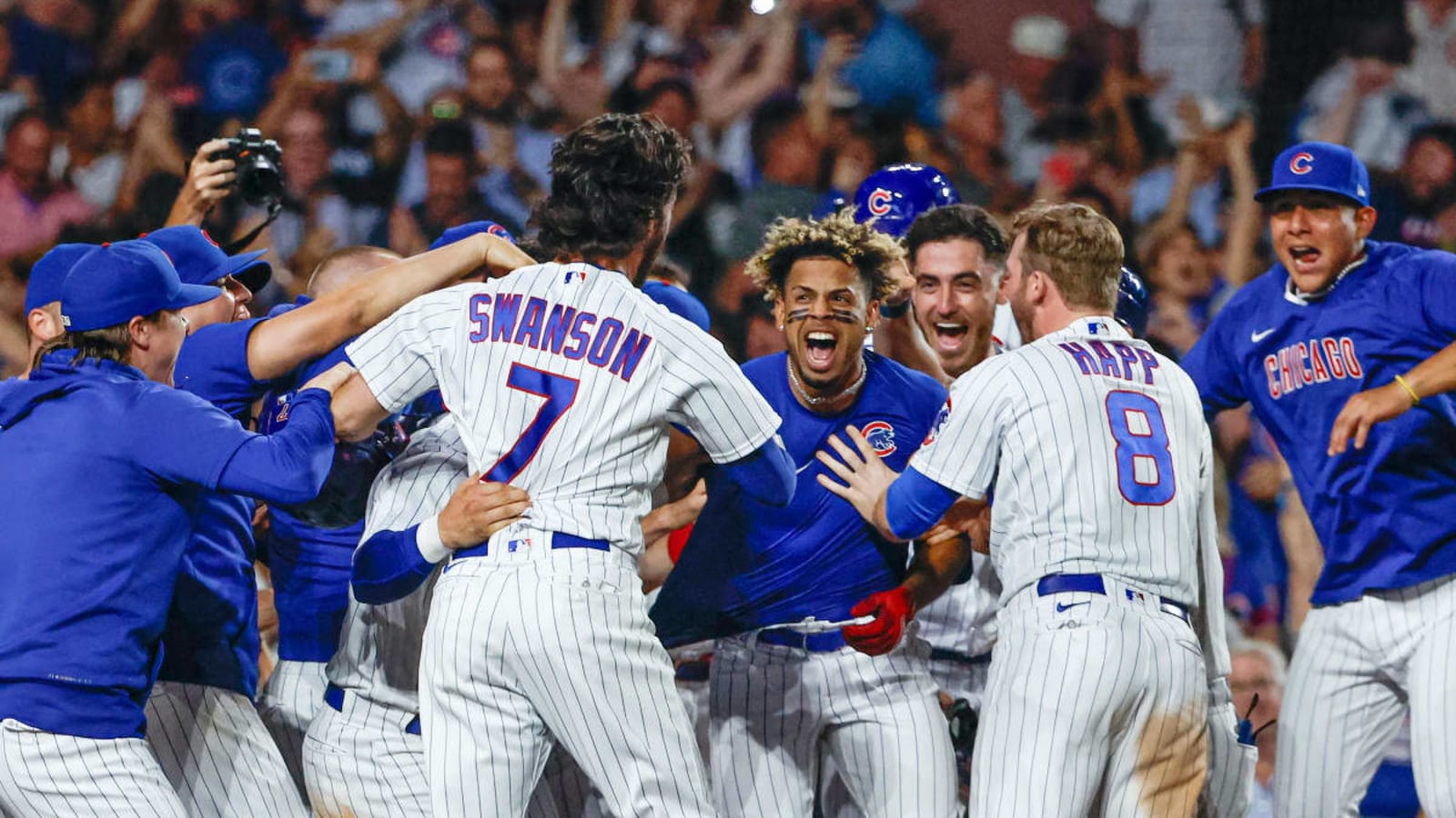 Christopher Morel Goes Nuts After Delivering Cubs Walk-Off Home Run vs. White Sox