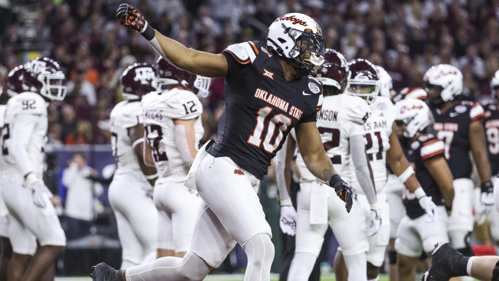 OSU Wide Receiver Duo Shines in Texas Bowl Victory