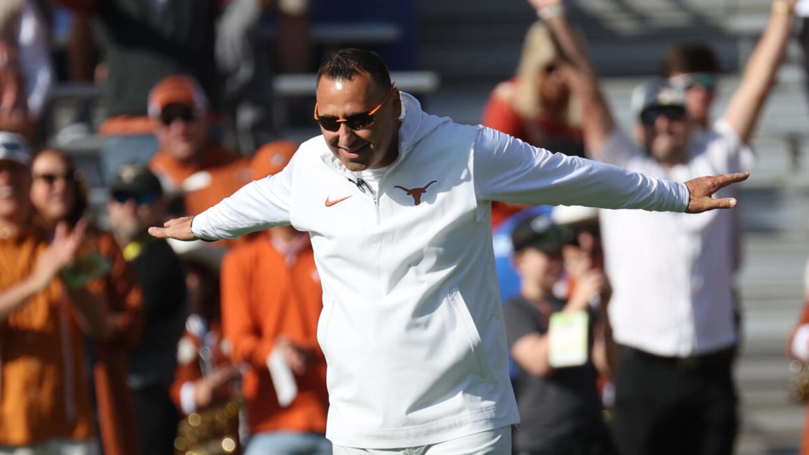 Texas Lands Commitment From 4-Star DL Brandon Brown