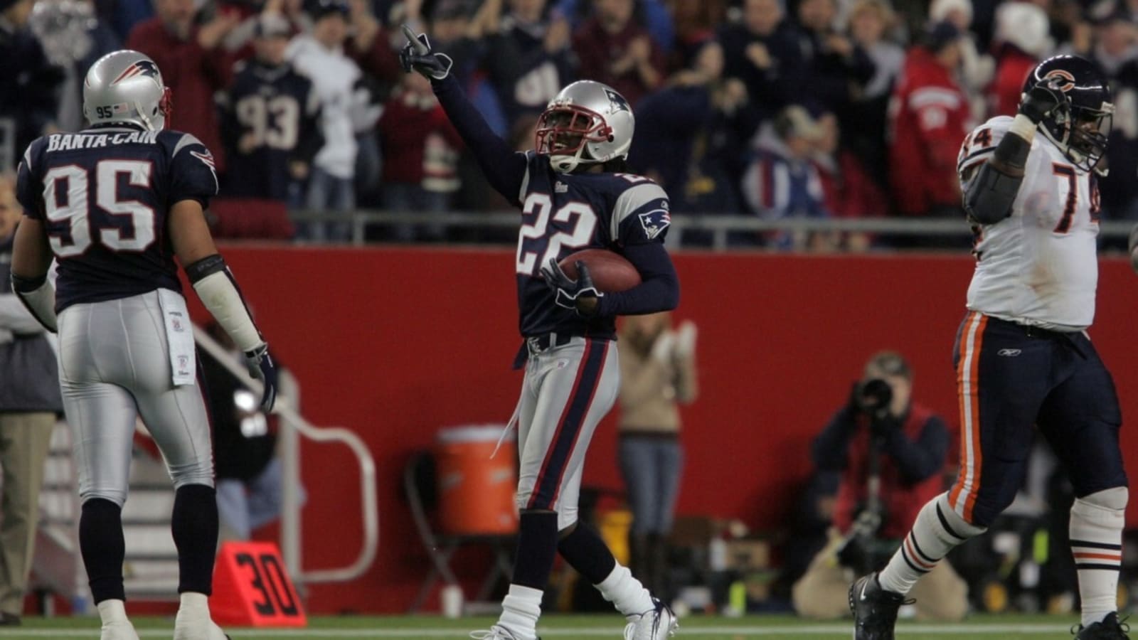 Asante Samuel Blasts Shannon Sharpe Amid Back-and-Forth with Deion Sanders