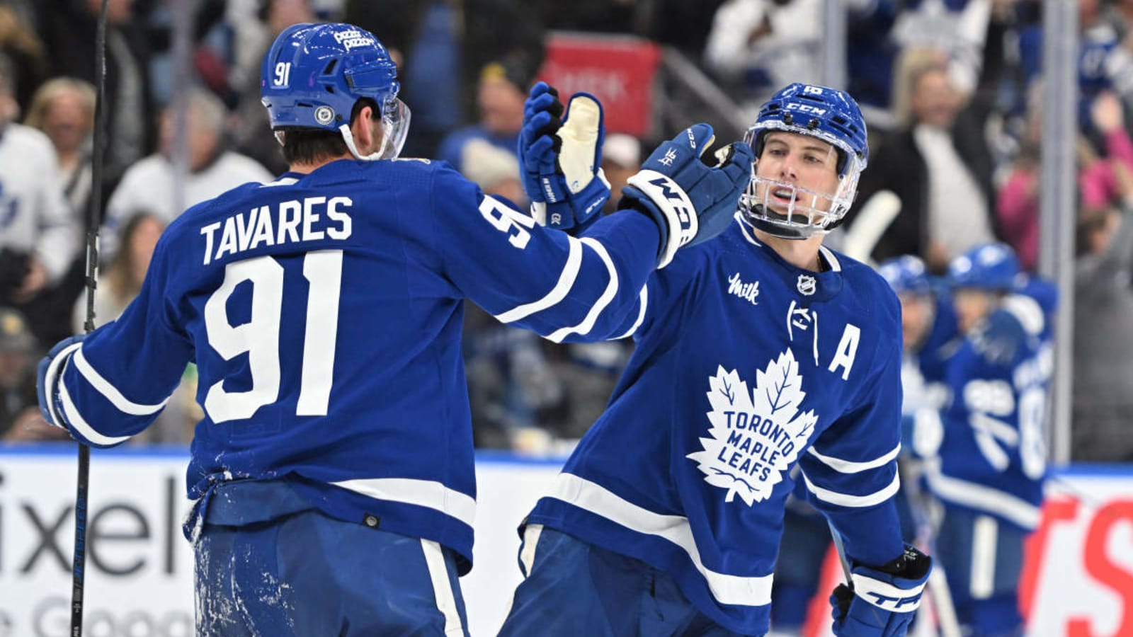 John Tavares Keeps &#39;Realistic&#39; Mindset on Mitch Marner-Maple Leafs Situation