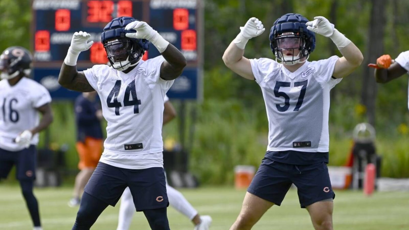 Matthew Adams Joins Roquan Smith Watching Practice