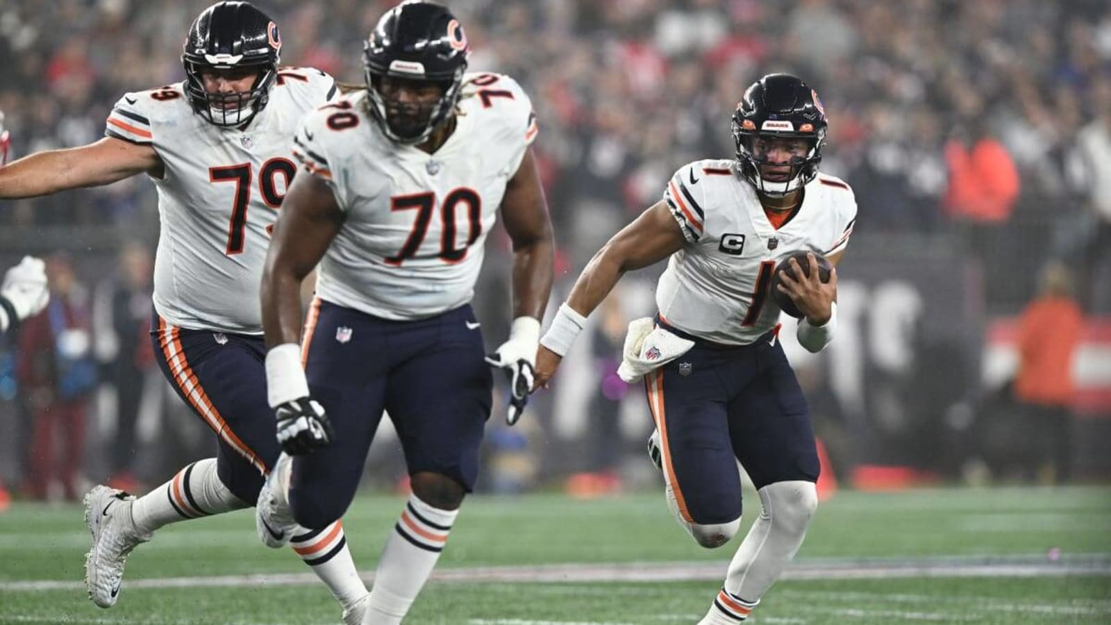 The Edge Braxton Jones Has Provided to Bears