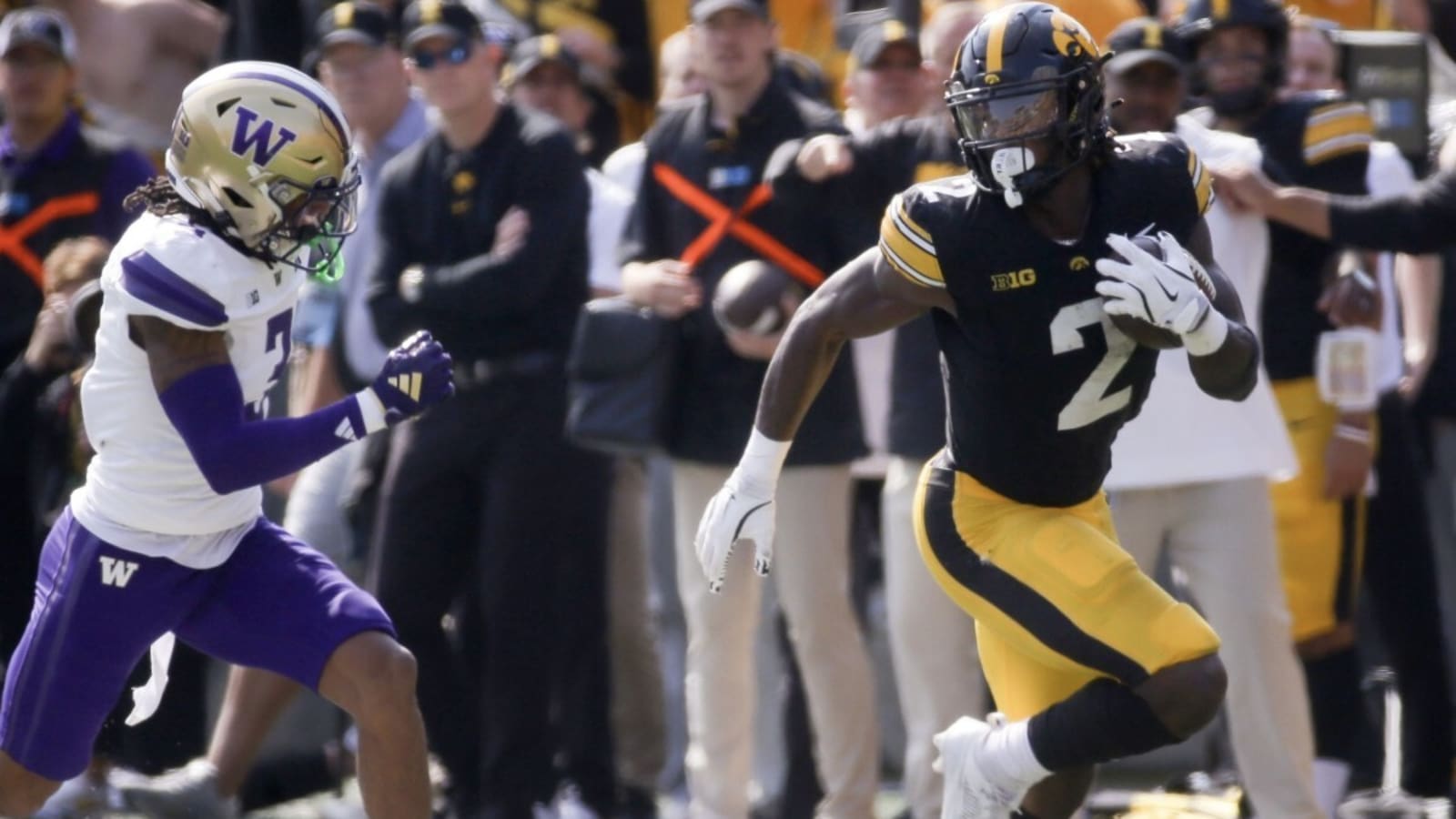 Chiefs Create Crowded RB Dynamic In Latest Mock Draft