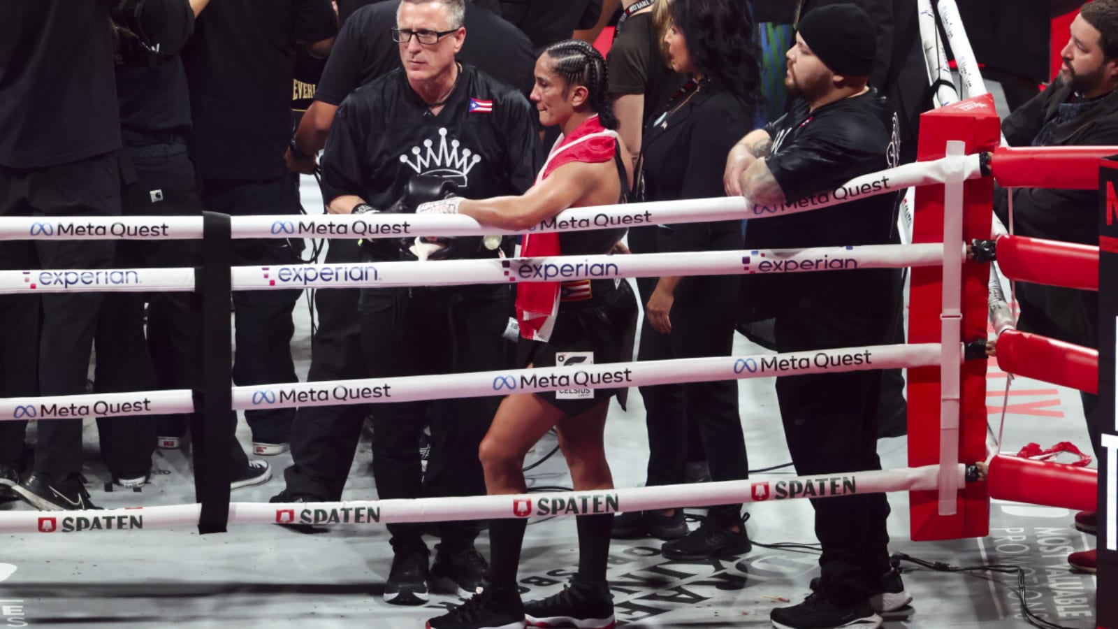 Amanda Serrano Amanda Serrano Sends Four-Word Message on Controversial Boxing Result ...