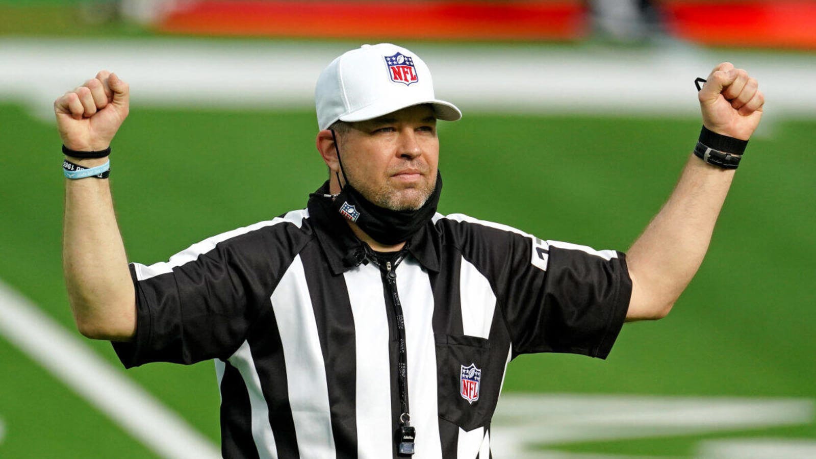 Chiefs offense could be aided by referee Brad Rogers&#39; tendencies