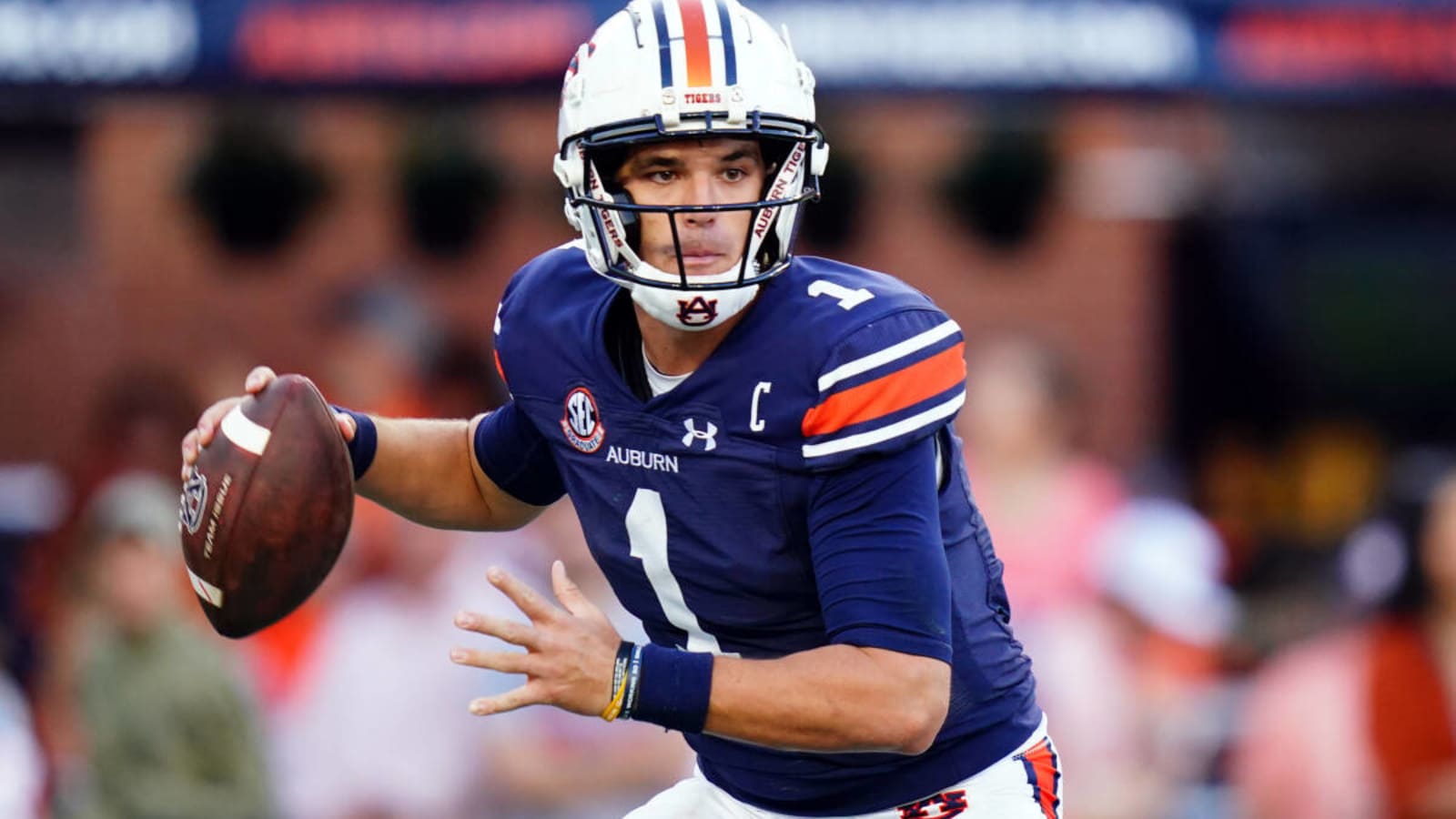 What Does the Auburn Football Quarterback Room Look Like Without Robby Ashford?