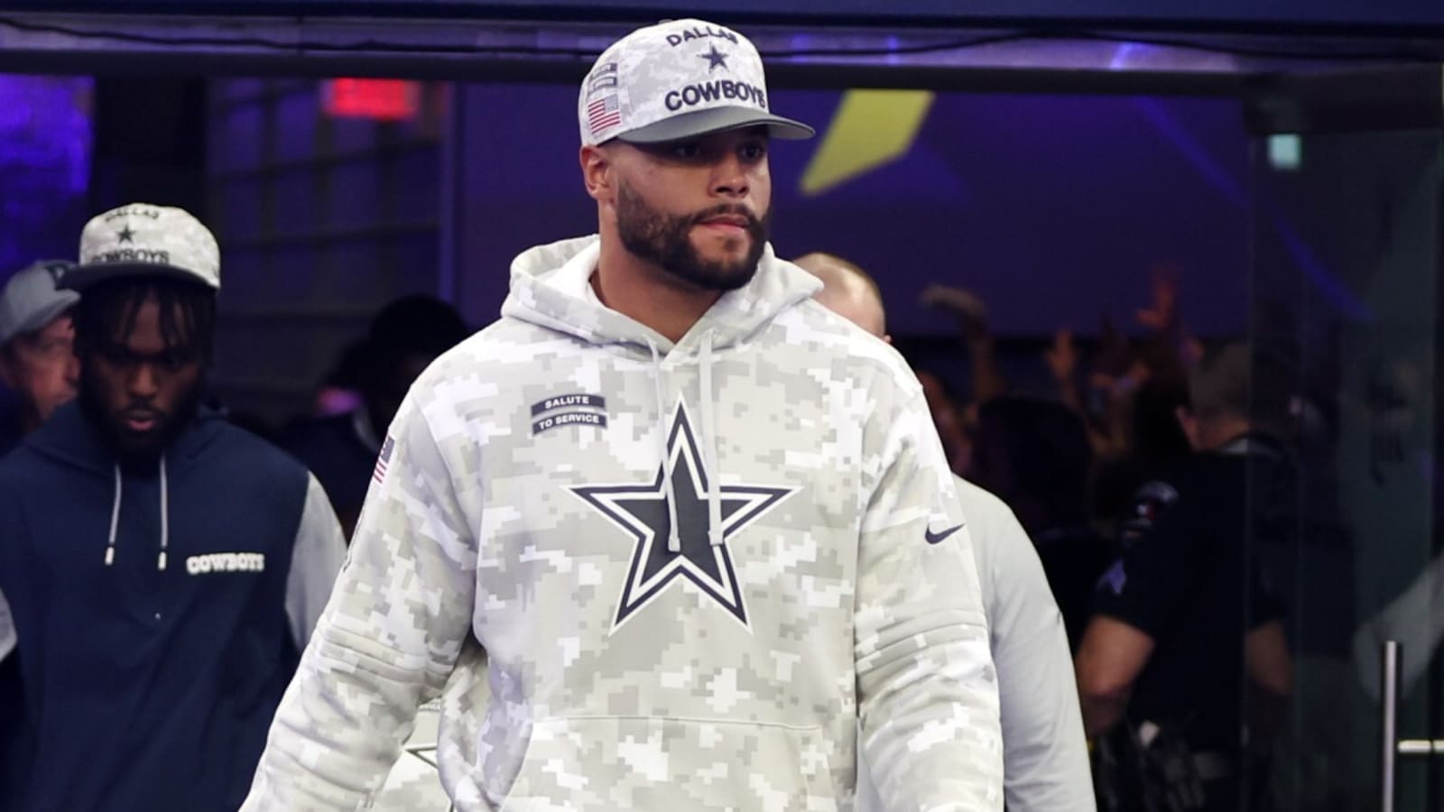 Dallas Cowboys Should Consider These 3 Backup QB&#39;s for Dak Prescott