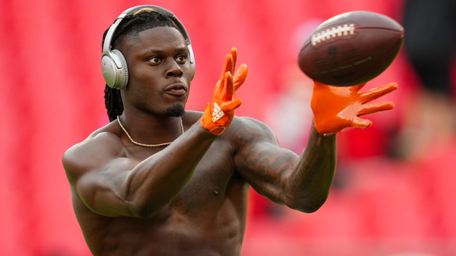 Browns’ David Njoku Bracing for Punishment After Steelers Game