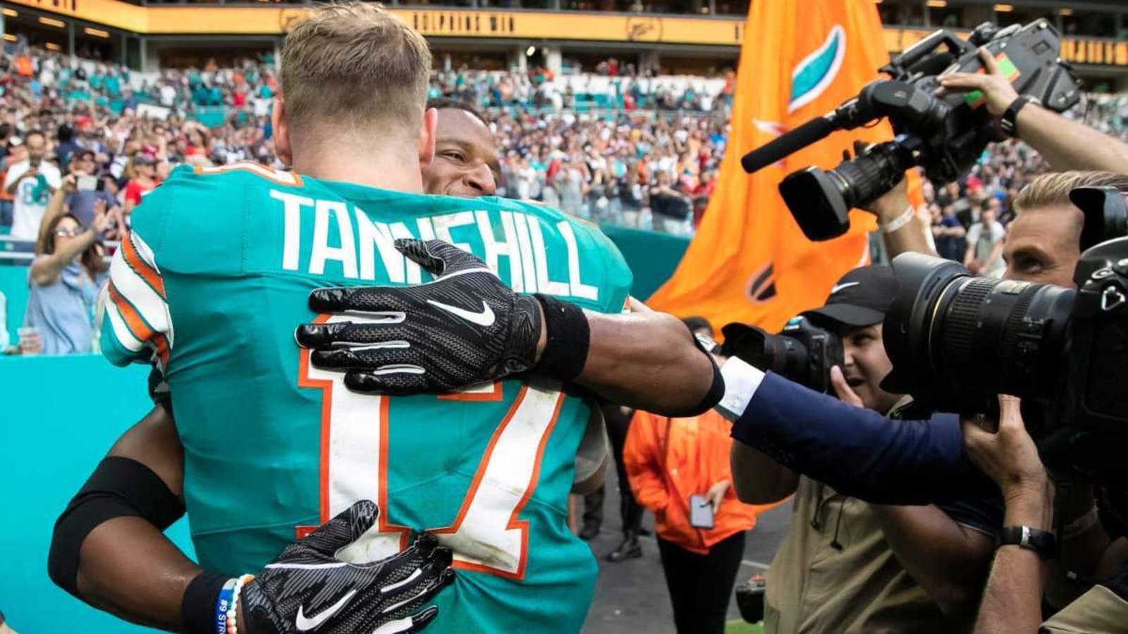 Former Dolphins Quarterback in Discussions With Vikings