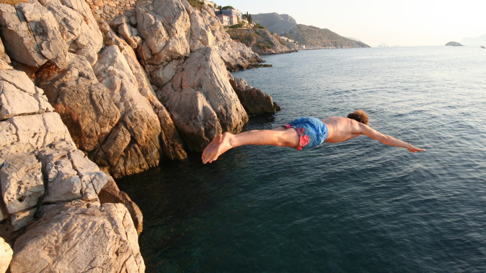 Analyzing Skier Noah Gaffney's Proclivity for Cliff Diving
