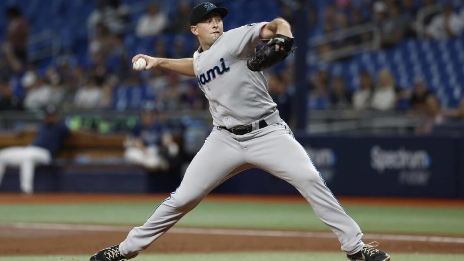 Yankees Take Flier On Intriguing Hurler To Help Bolster Pitching Depth