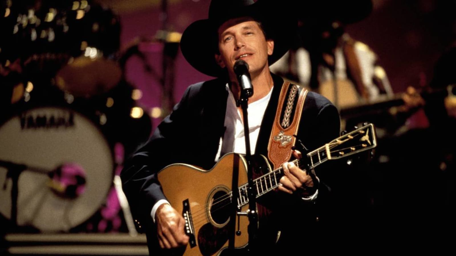 7 Voices That Influenced Country Music