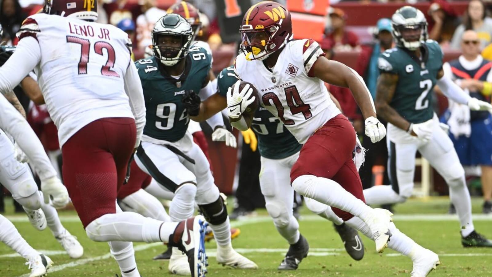 Antonio Gibson Leaves Commanders, Signs with Pats