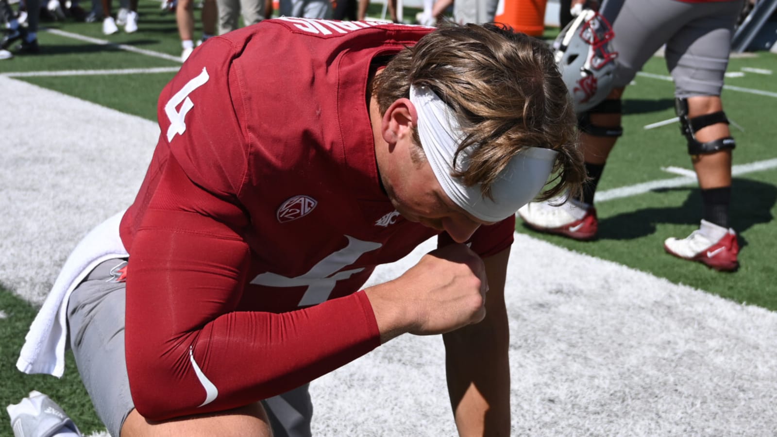 College Football QB Enters Transfer Portal After 350-Yard Performance In Bowl Game