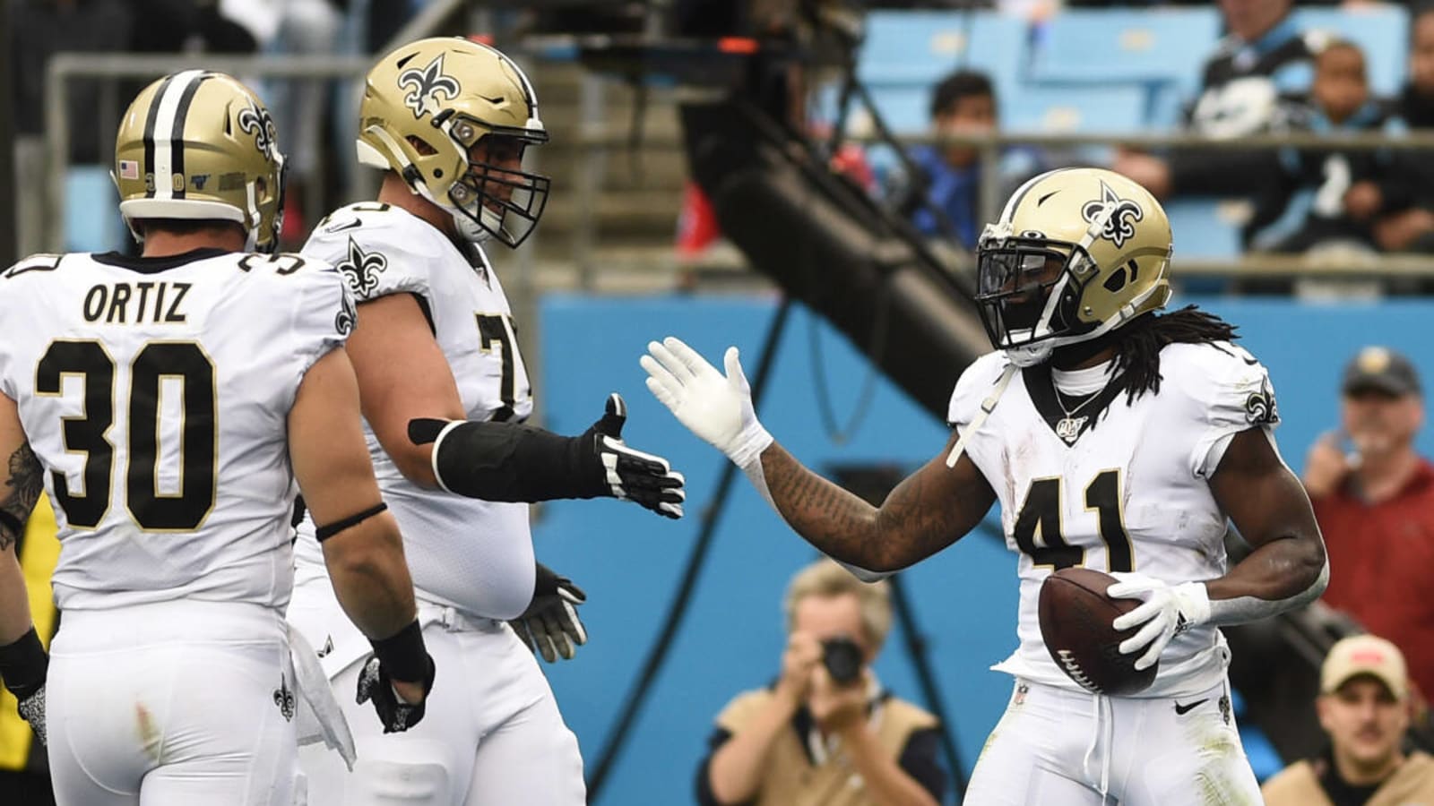 Las Vegas Raiders add great depth to the offensive line to help protect